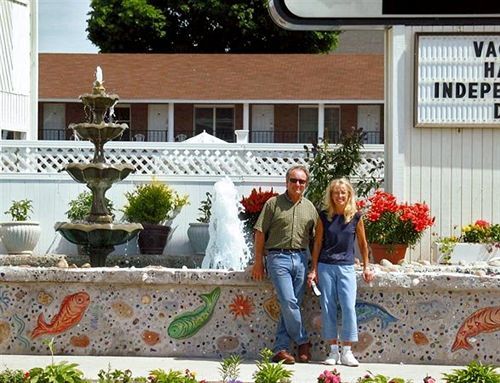 Continental Inn Cheboygan Εξωτερικό φωτογραφία